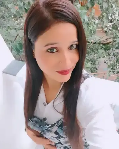 Call Girls in Yupia